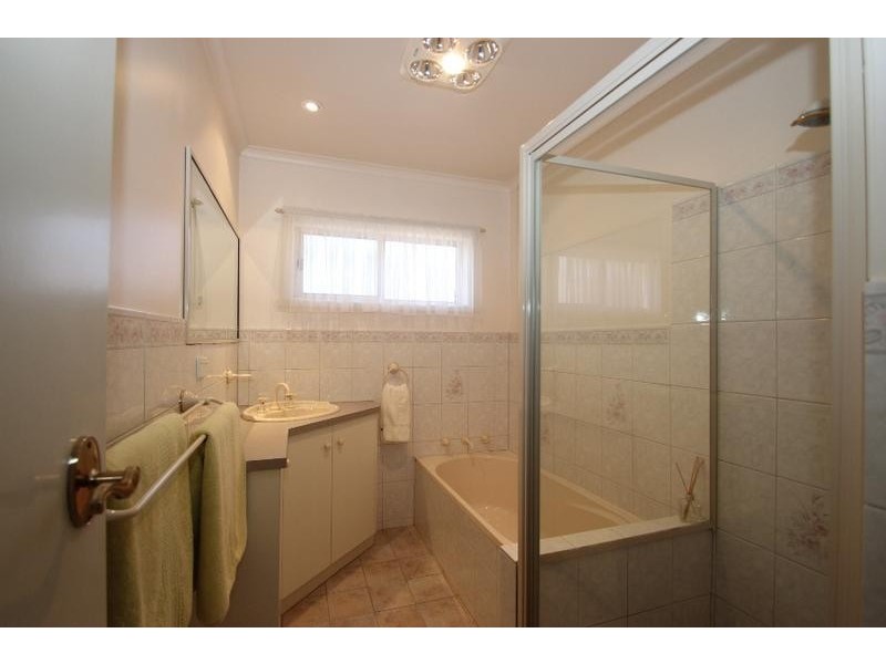 518 Murphy Street, Lavington NSW 2641