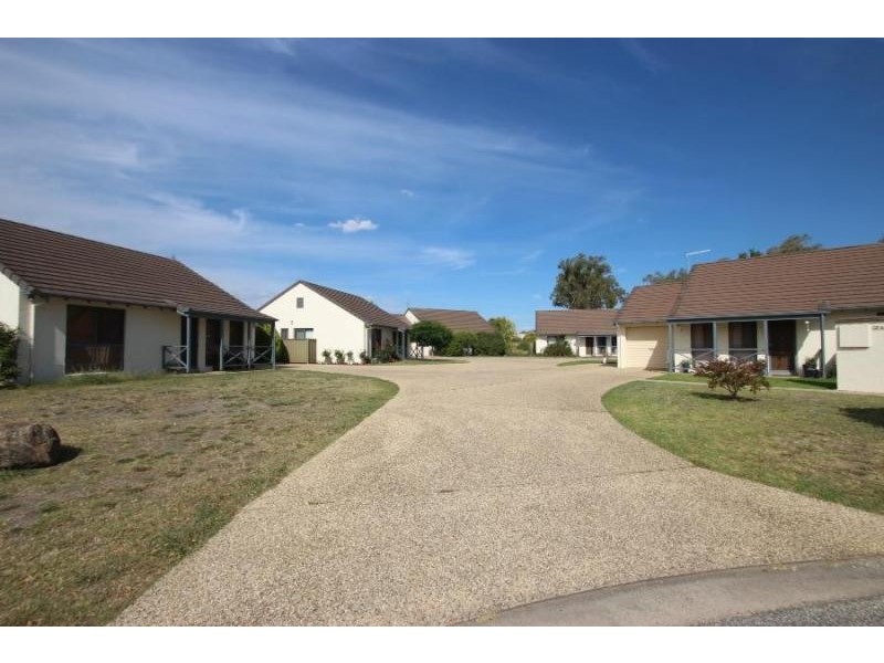 3/11 Graetz Court, Lavington NSW 2641