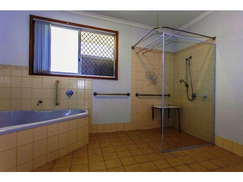 823 Delany Street, Albury NSW 2640