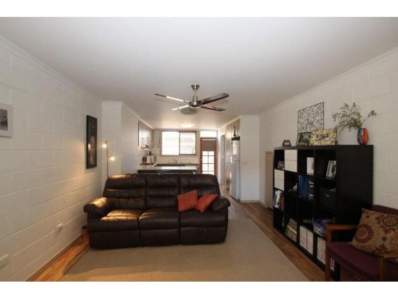 9/519 Margaret Place, Lavington NSW 2641