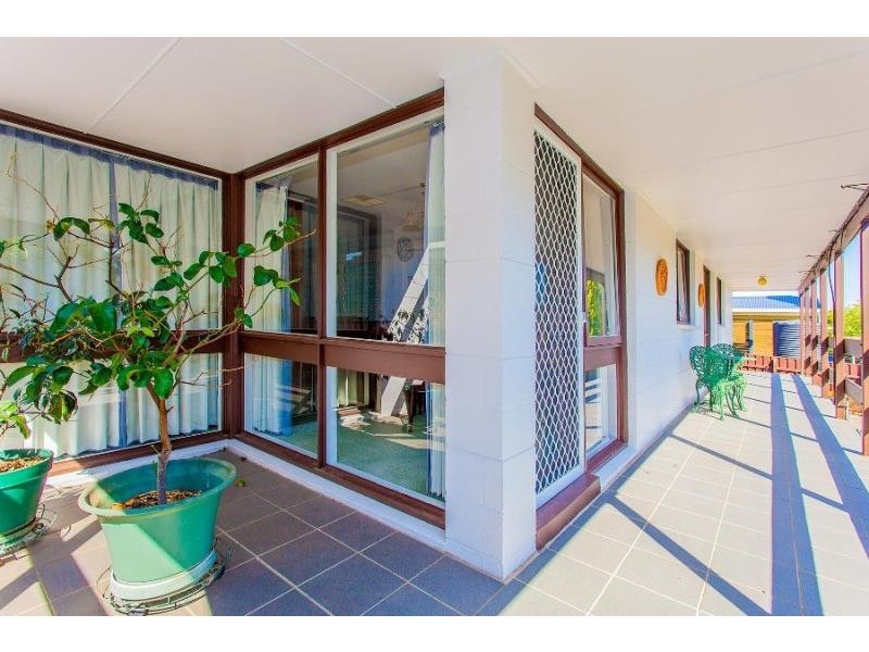 276 Desmond Street, Lavington NSW 2641