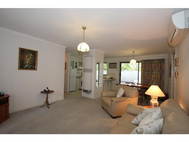 2/818 Elmore St, North Albury NSW 2640