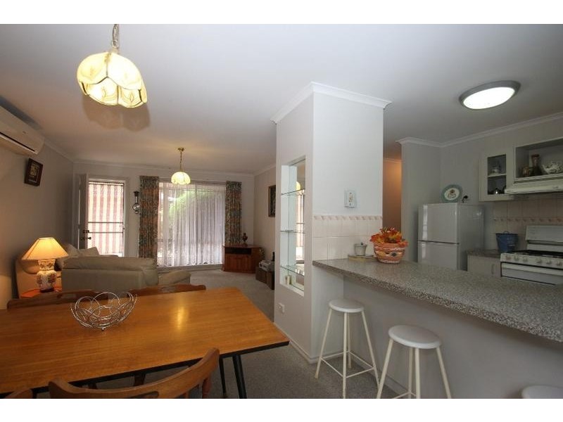 2/818 Elmore St, North Albury NSW 2640