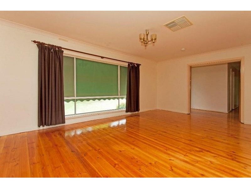 540 June Court, Lavington NSW 2641