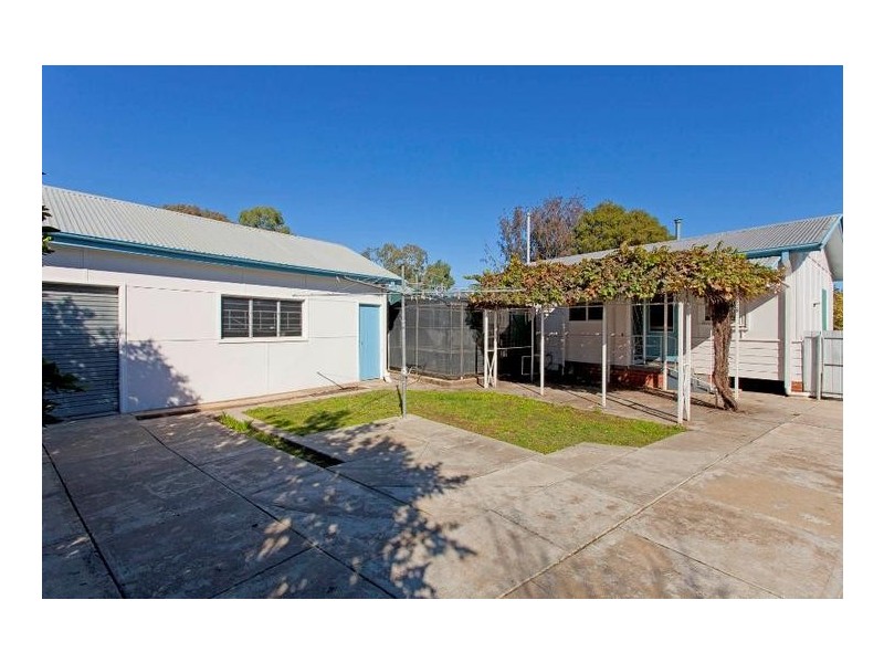 970 Teal Street, North Albury NSW 2640