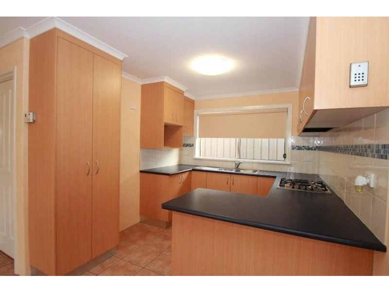 10 Mountain Way, Lavington NSW 2641