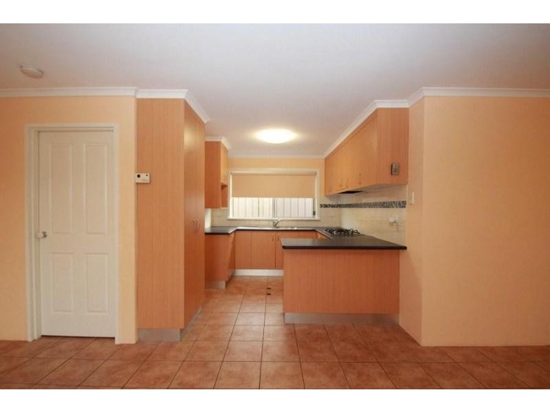 10 Mountain Way, Lavington NSW 2641