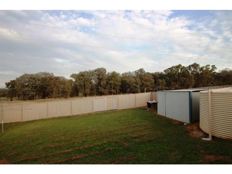 10 Mountain Way, Lavington NSW 2641