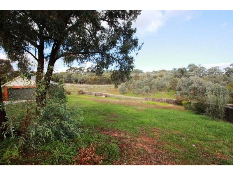 28 Paperbark Court, Thurgoona NSW 2640