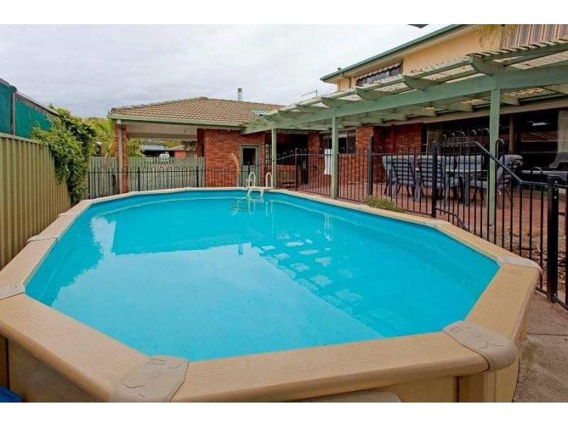 16 Wentworth Court, Lavington NSW 2641