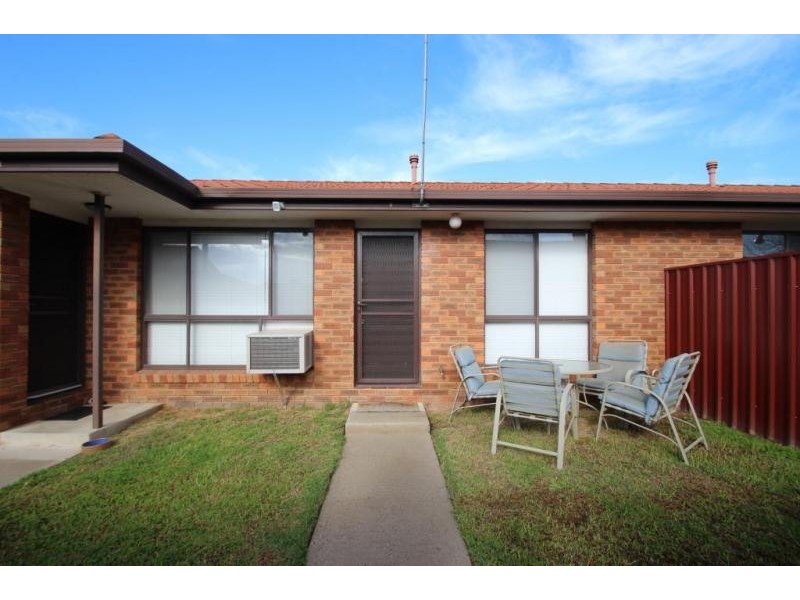 2/733 Lavis Street, East Albury NSW 2640