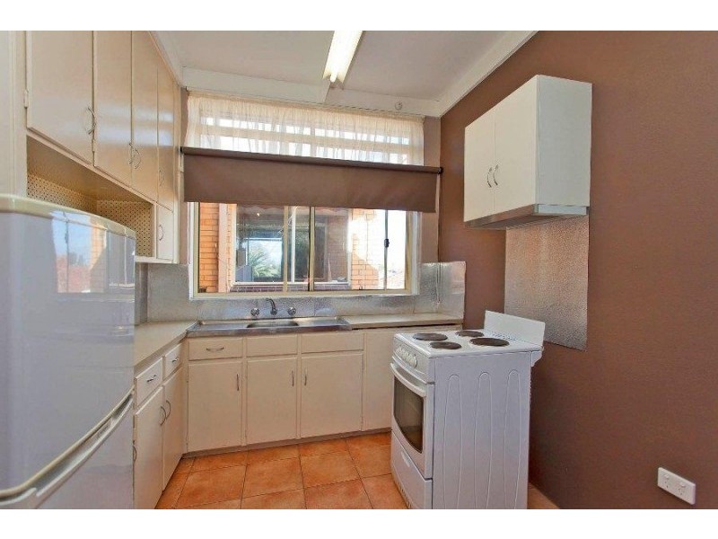 11/562 Union Rd, Lavington NSW 2641