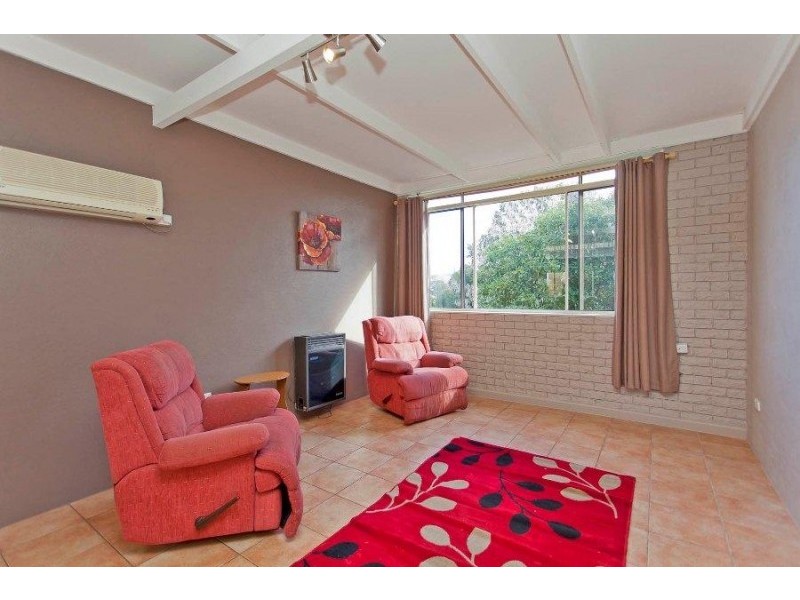 11/562 Union Rd, Lavington NSW 2641