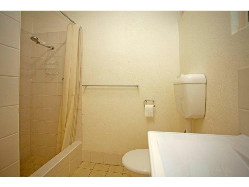 11/562 Union Rd, Lavington NSW 2641