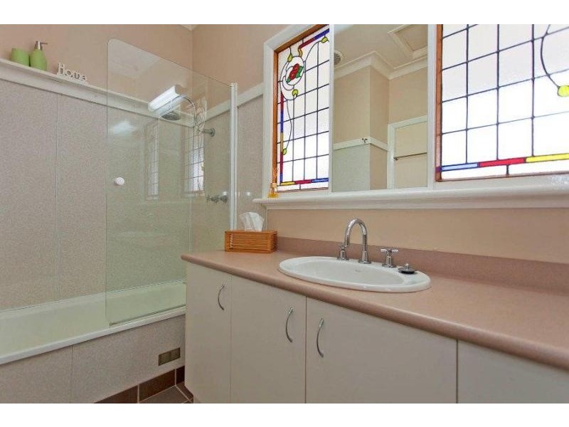 295 Tulla Street, North Albury NSW 2640