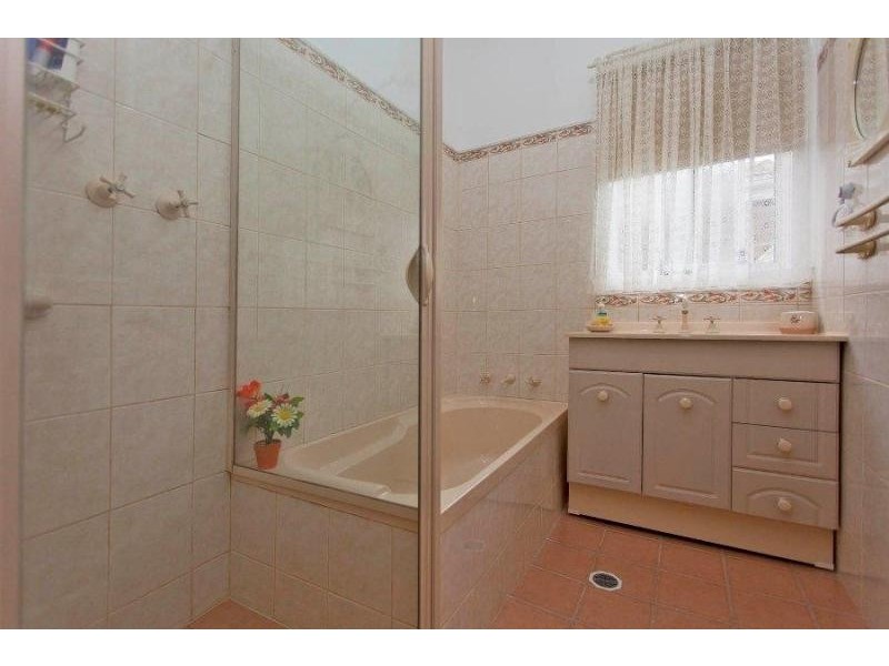 286 Kooba Street, North Albury NSW 2640