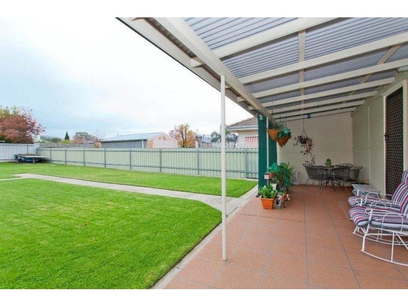 286 Kooba Street, North Albury NSW 2640