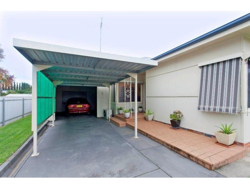 286 Kooba Street, North Albury NSW 2640