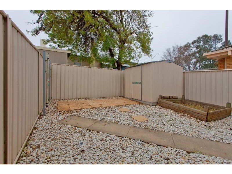 2/856 Padman Drive, West Albury NSW 2640