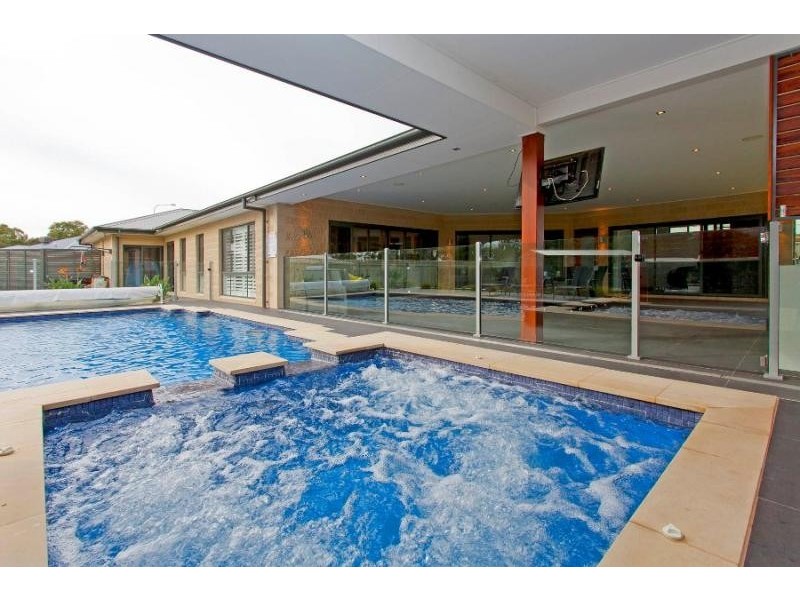 3 Bolger Court, Thurgoona NSW 2640