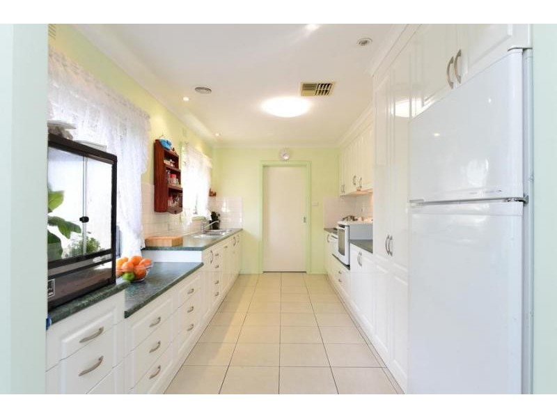 520 Breen Street, Lavington NSW 2641