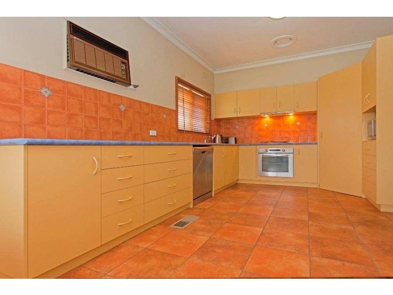 426 Union Road, Lavington NSW 2641