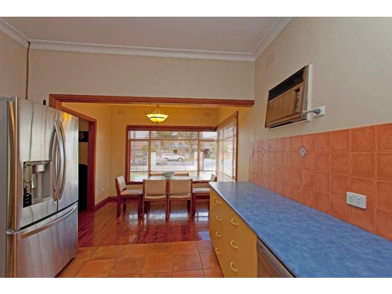 426 Union Road, Lavington NSW 2641