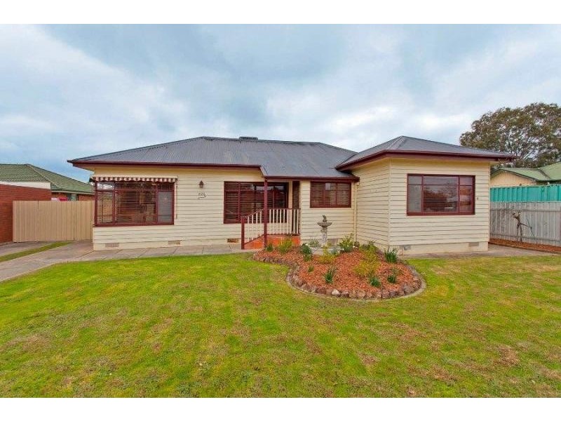 426 Union Road, Lavington NSW 2641