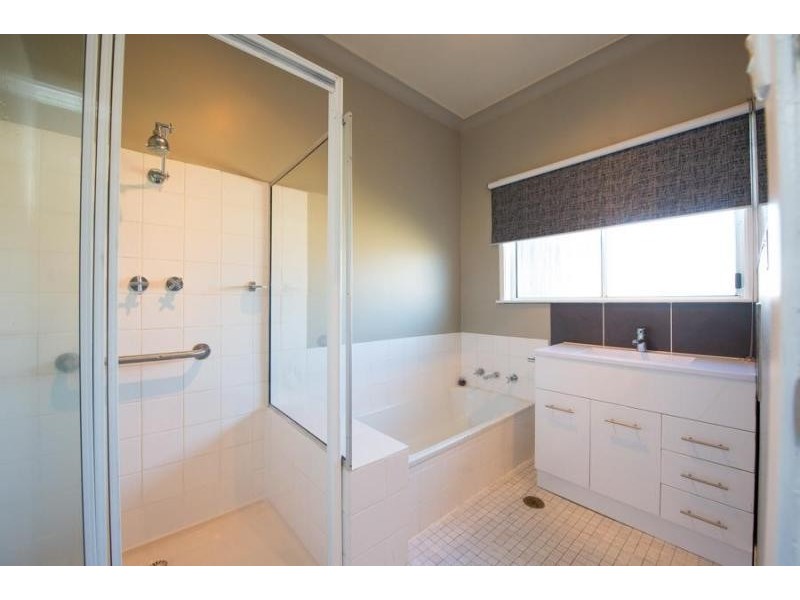 145 Turana Street, North Albury NSW 2640