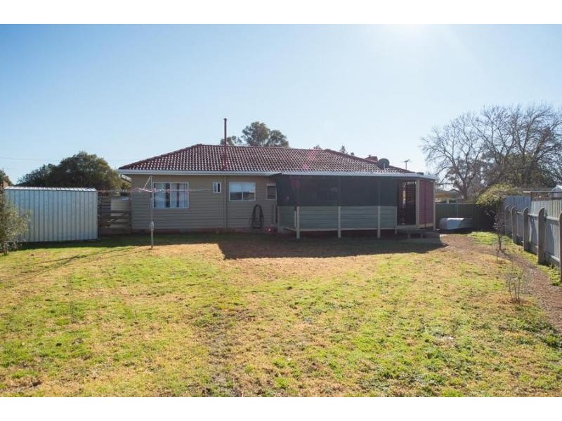 145 Turana Street, North Albury NSW 2640