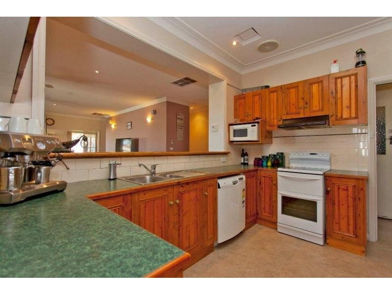 1013 Sylvania Avenue, North Albury NSW 2640