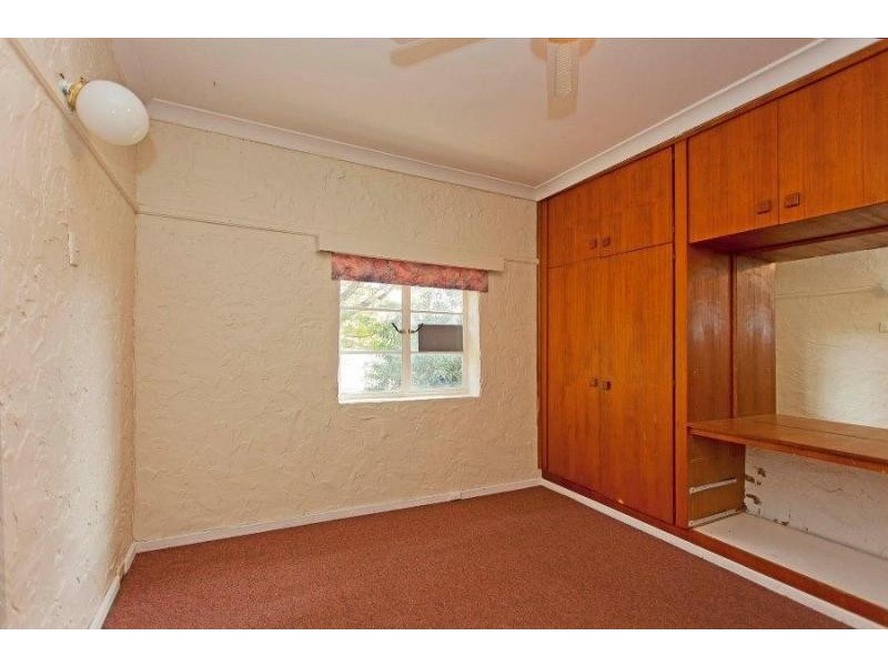 893 Padman Drive, West Albury NSW 2640