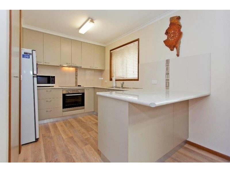 1/486 Heriot Street, Lavington NSW 2641