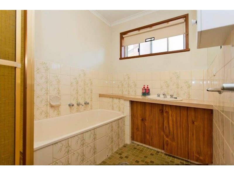 1/486 Heriot Street, Lavington NSW 2641