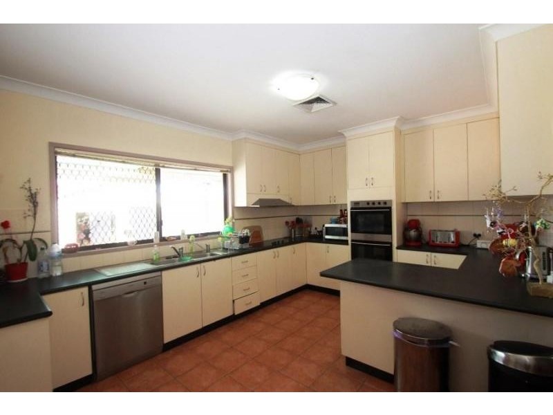 407 Kaitlers Road, Lavington NSW 2641
