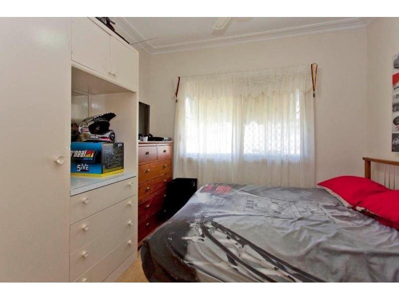 446 Bell St, Lavington NSW 2641