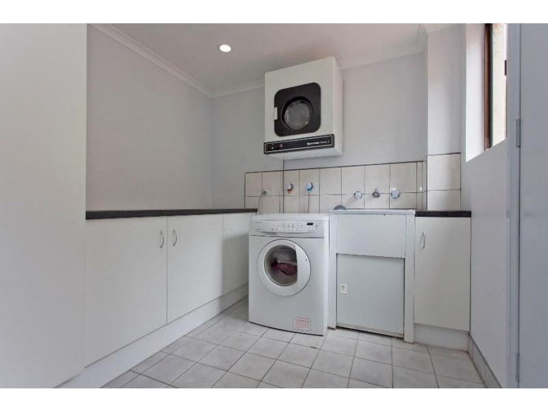 9 Ronald Place, East Albury NSW 2640