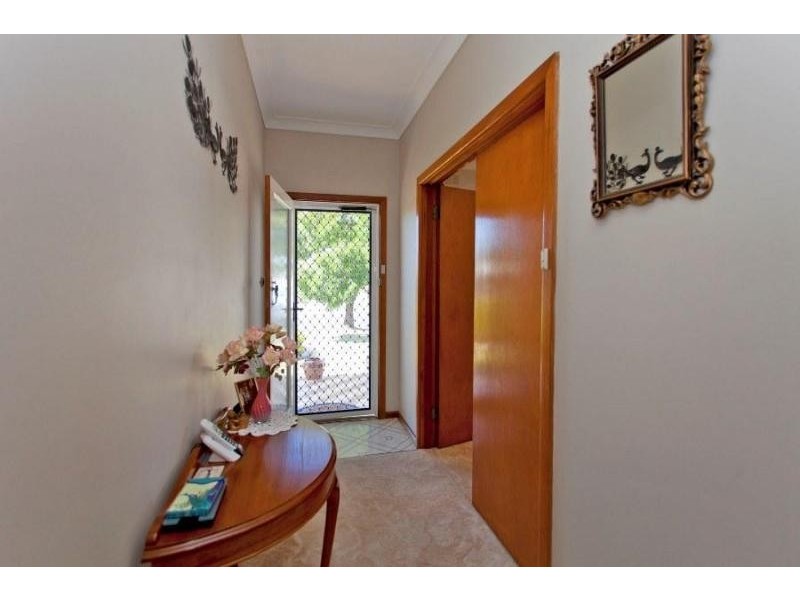 442 Bell Street, Lavington NSW 2641