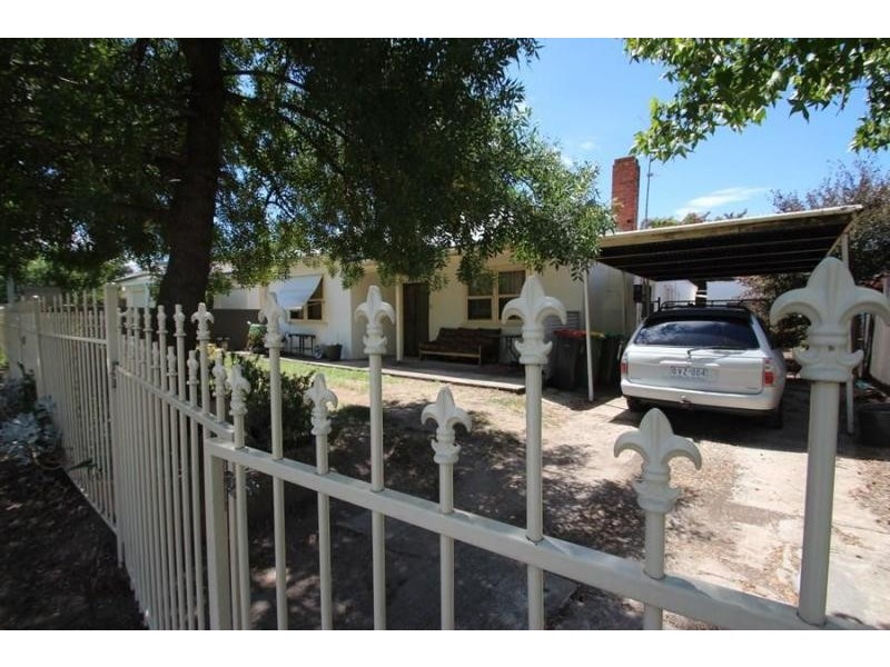 1034 Baratta Street, North Albury NSW 2640