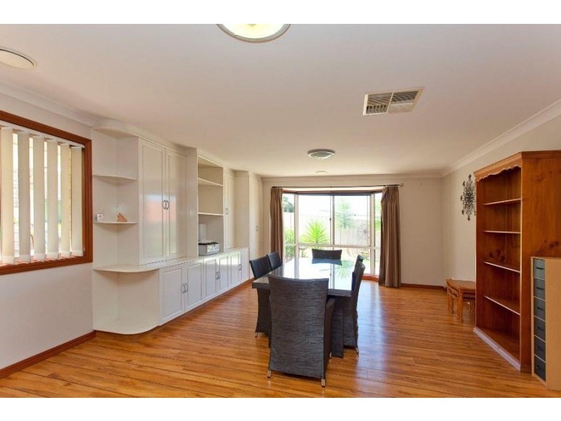 246 Desmond Street, Lavington NSW 2641