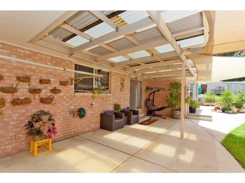 246 Desmond Street, Lavington NSW 2641