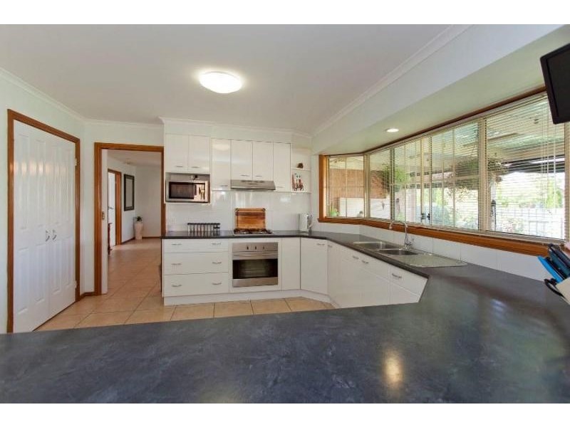 1/16 Worsley Place, Lavington NSW 2641
