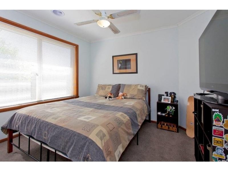1/16 Worsley Place, Lavington NSW 2641