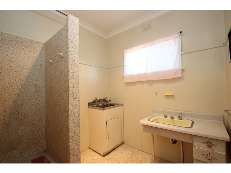 329 Wantigong Street, North Albury NSW 2640