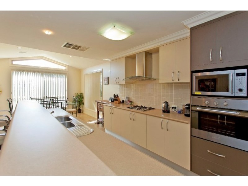 4 Firetail Street, Thurgoona NSW 2640