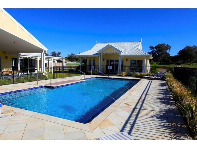 50/639 Kemp Street (Albury Lifestyle Village), Lavington NSW 2641