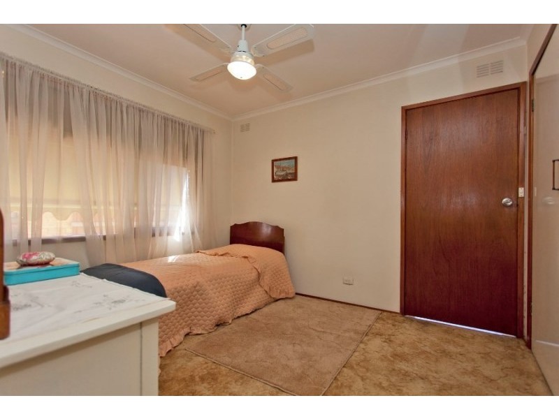 322 Cheyenne Drive, Lavington NSW 2641