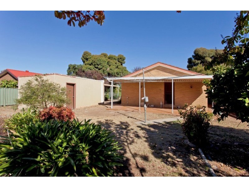 322 Cheyenne Drive, Lavington NSW 2641