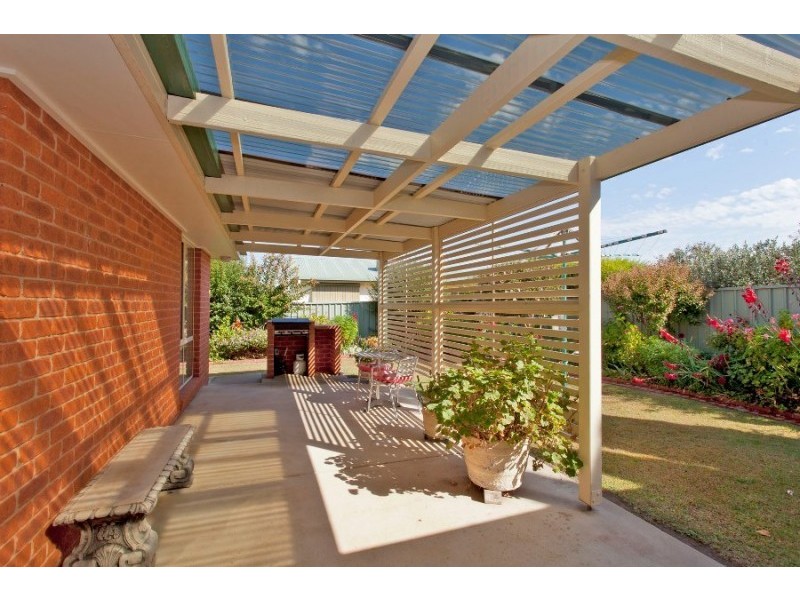 6 Howard Place, Glenroy NSW 2640