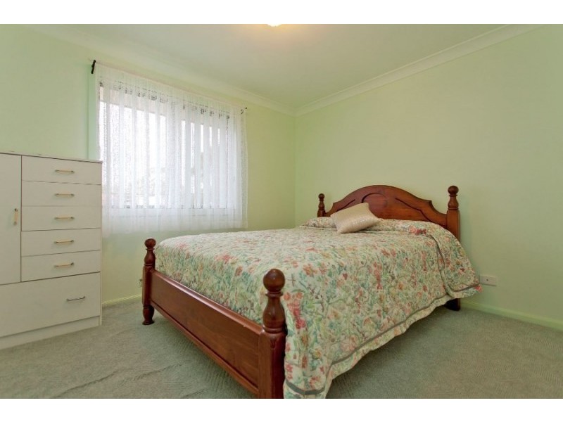 15 Banksia Street, West Albury NSW 2640